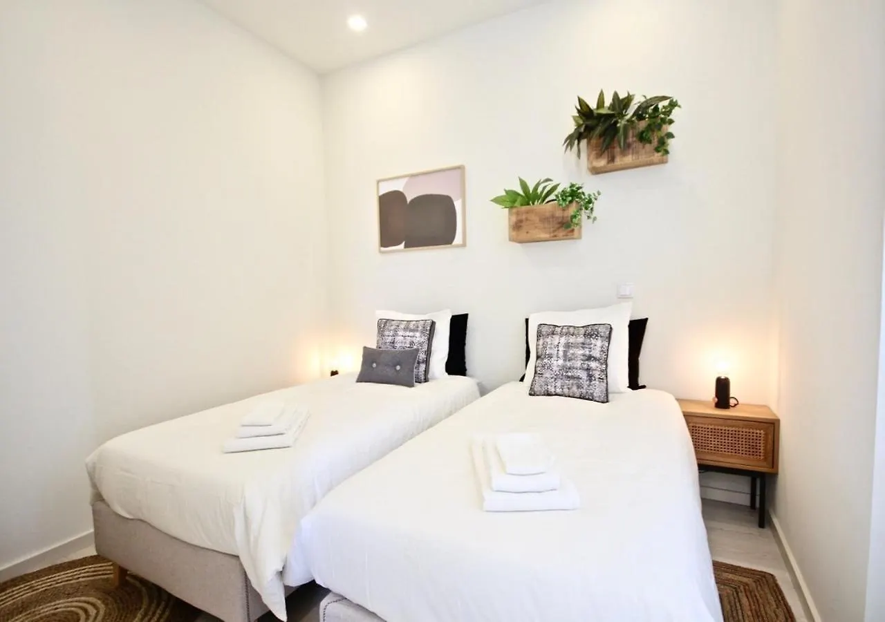 Apartment Akicity Santos Lime Lisbon
